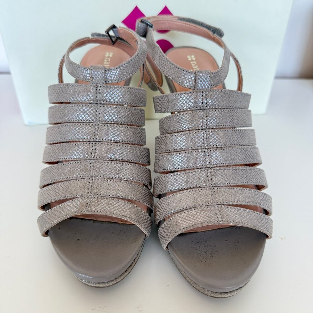 Naturalizer Nolana Grey Fab Heeled Sandal sized US7 W